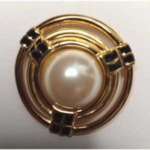 RICHELIEU Signed Classic 1980's Faux Pearl Brooch